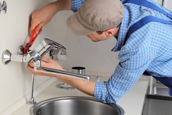 Faucet Repair & Installation